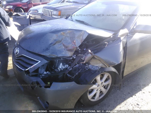 4T1BF3EK6AU531163 - 2010 TOYOTA CAMRY SE/LE/XLE GRAY photo 6