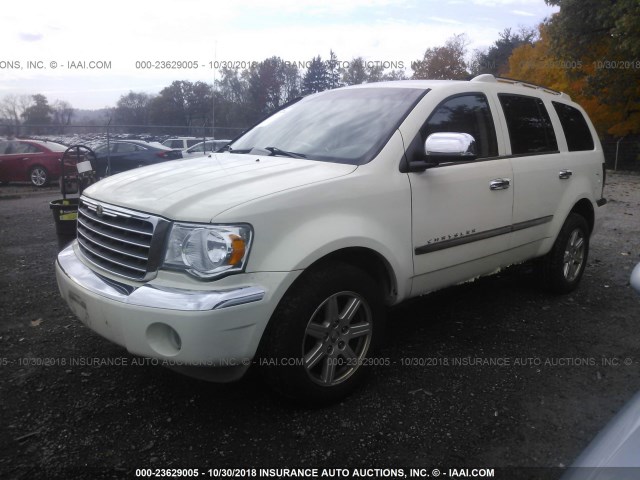 1A8HX58N68F107020 - 2008 CHRYSLER ASPEN LIMITED WHITE photo 2