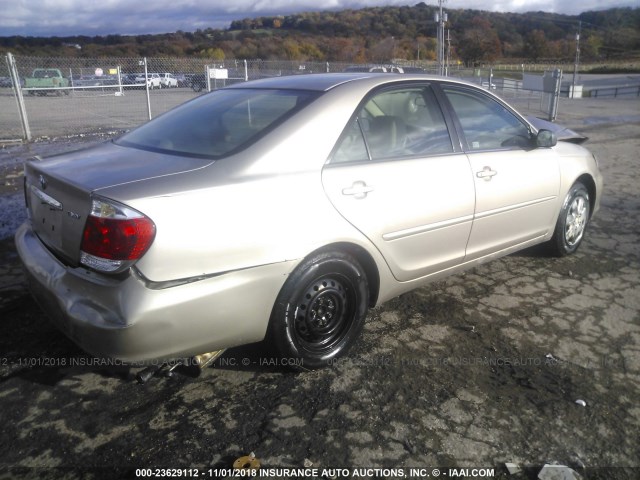 4T1BE32K95U420216 - 2005 TOYOTA CAMRY LE/XLE/SE 金色 照片 4