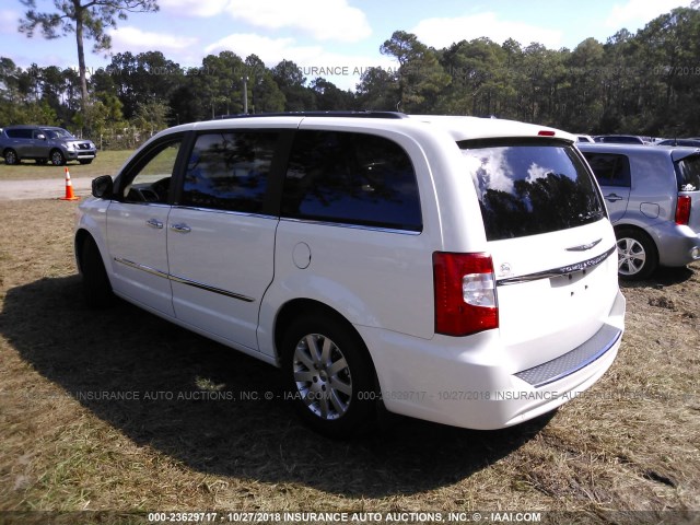 2A4RR8DG4BR712677 - 2011 CHRYSLER TOWN & COUNTRY TOURING L WHITE photo 3