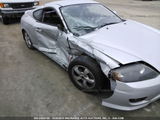 KMHHM65DX6U223973 - 2006 HYUNDAI TIBURON GS SILVER photo 6