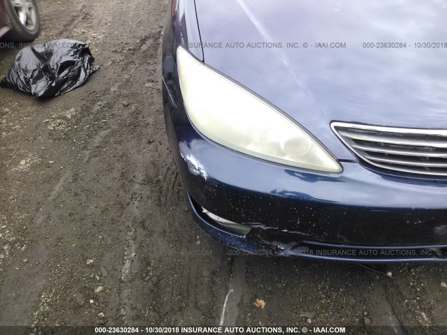 4T1BF30K25U089866 - 2005 TOYOTA CAMRY LE/XLE/SE 深蓝色 照片 6