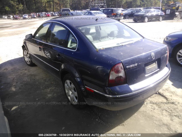 WVWTH63B32P041173 - 2002 VOLKSWAGEN PASSAT GLX 4MOTION BLUE photo 3