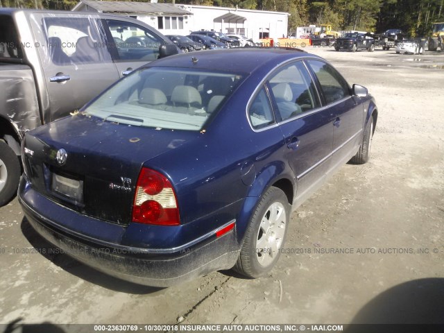 WVWTH63B32P041173 - 2002 VOLKSWAGEN PASSAT GLX 4MOTION BLUE photo 4