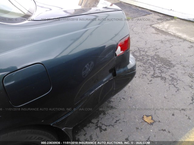 JT2BG22K4V0072270 - 1997 TOYOTA CAMRY LE/XLE GREEN photo 6
