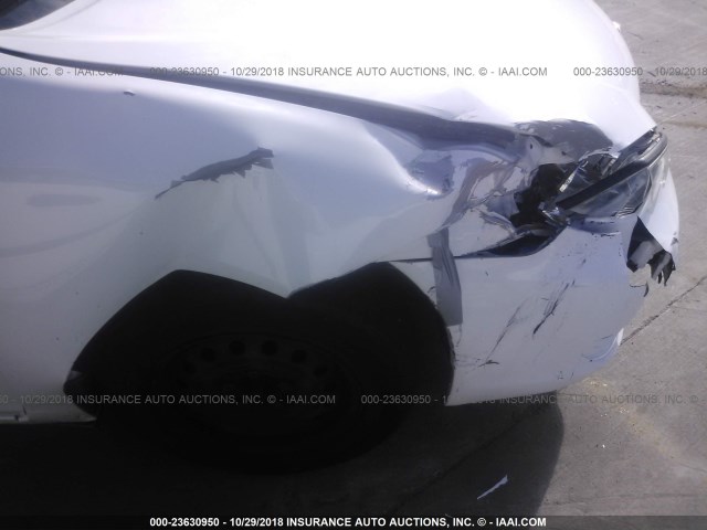 4T1BE32K54U285363 - 2004 TOYOTA CAMRY LE/XLE/SE WHITE photo 6