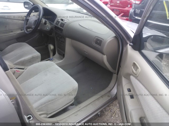 1NXBR12E4YZ343939 - 2000 TOYOTA COROLLA VE/CE/LE 灰色 照片 5