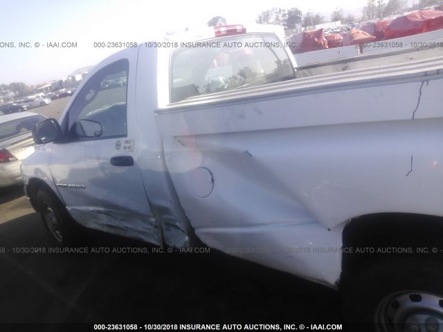 3D7KA26DX4G240658 - 2004 DODGE RAM 2500 ST/SLT 白色 照片 6