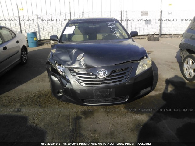 4T1BK46K27U505345 - 2007 TOYOTA CAMRY NEW GENERAT LE/XLE/SE GRAY photo 6