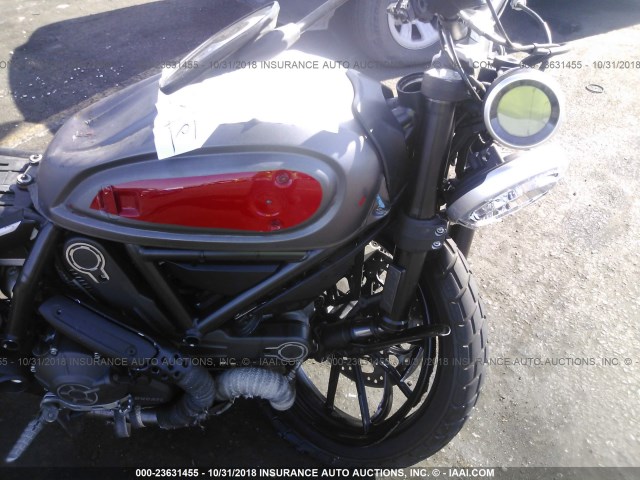 ML015ANM3FT001402 - 2015 DUCATI SCRAMBLER 800 GRAY photo 5