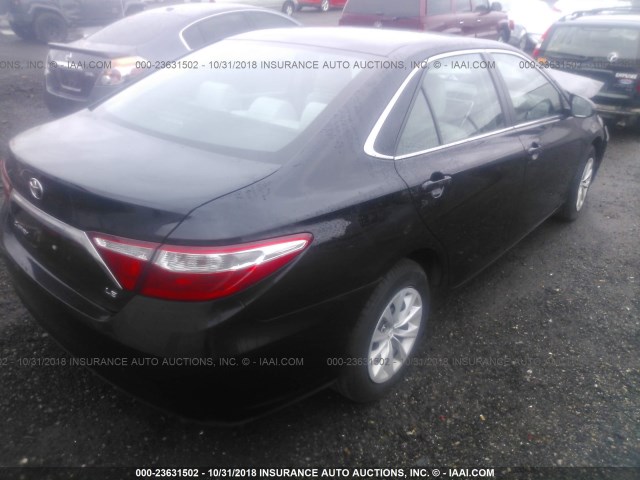 4T4BF1FK6GR550605 - 2016 TOYOTA CAMRY LE/XLE/SE/XSE 黑色 照片 4