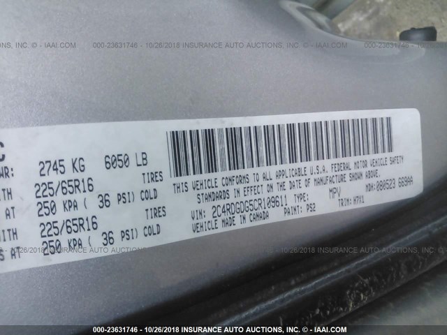 2C4RDGDG5CR109611 - 2012 DODGE GRAND CARAVAN CREW SILVER photo 9