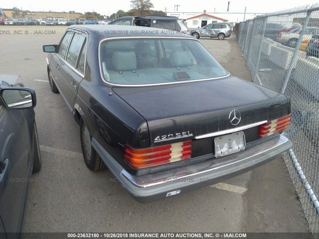 WDBCA35D6JA414420 - 1988 MERCEDES-BENZ 420 SEL BLACK photo 3