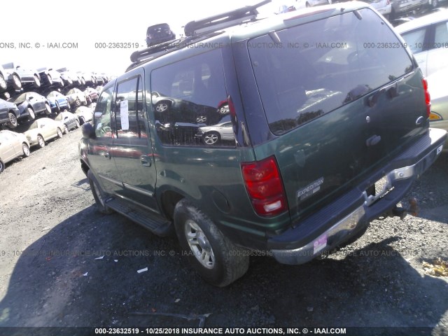 1FMRU1667YLA08132 - 2000 FORD EXPEDITION XLT GREEN photo 3