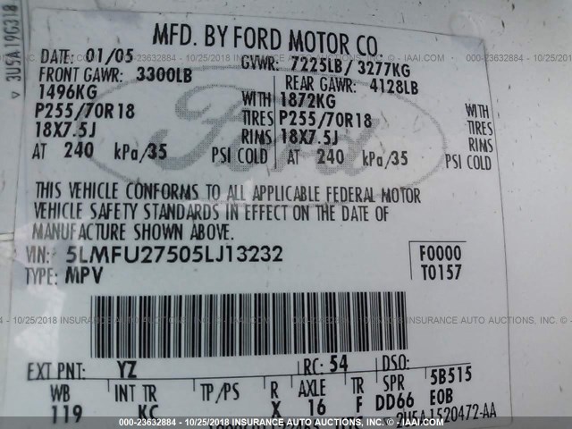 5LMFU27505LJ13232 - 2005 LINCOLN NAVIGATOR 白色 照片 9