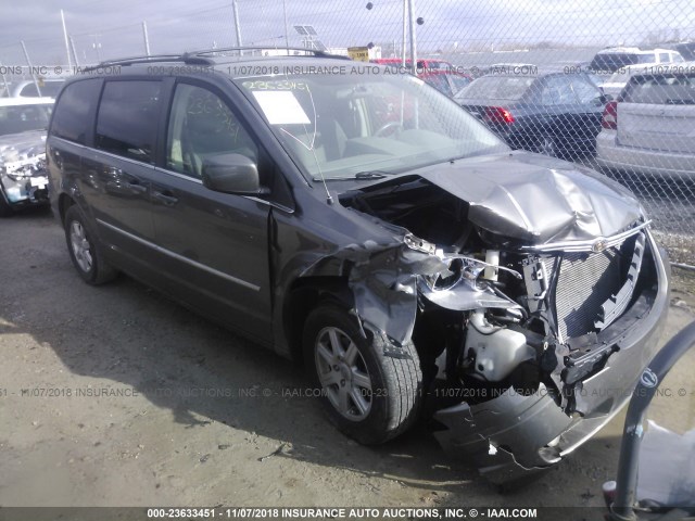 2A4RR5D14AR329170 - 2010 CHRYSLER TOWN & COUNTRY TOURING GRAY photo 1