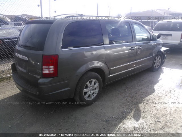 2A4RR5D14AR329170 - 2010 CHRYSLER TOWN & COUNTRY TOURING GRAY photo 4