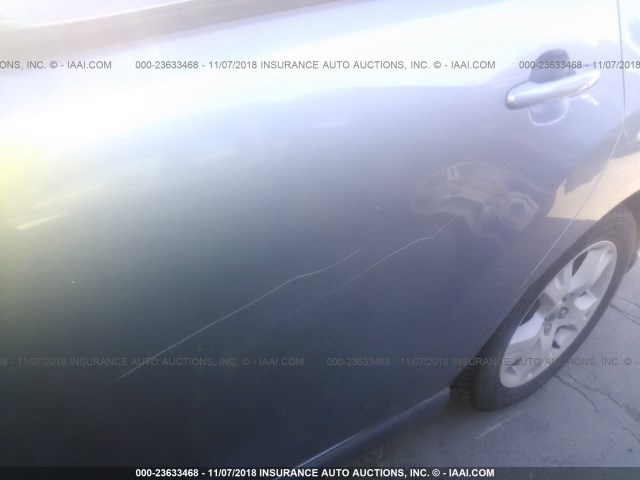 2T1KY38E74C171715 - 2004 TOYOTA COROLLA MATRIX XRS GRAY photo 6