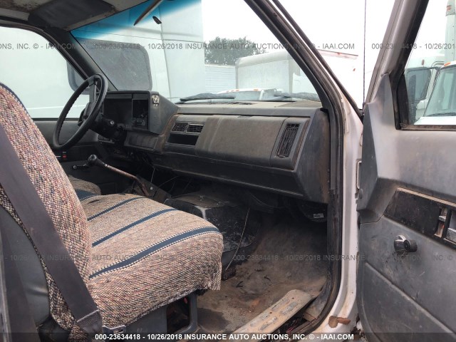 1GBL7H1M0WJ104102 - 1998 CHEVROLET C-SERIES C7H042 უცნობი ფოტო 5