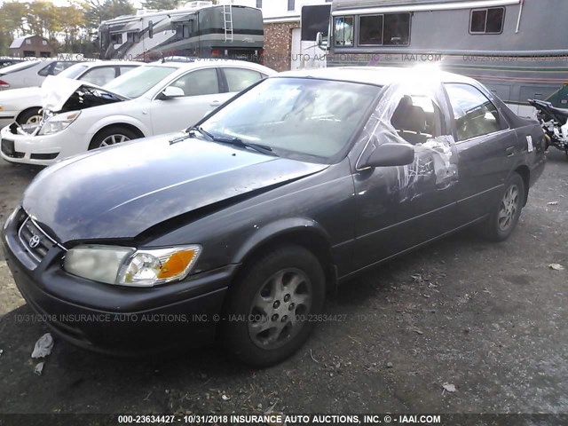 4T1BF22K8YU946087 - 2000 TOYOTA CAMRY LE/XLE GRAY photo 2