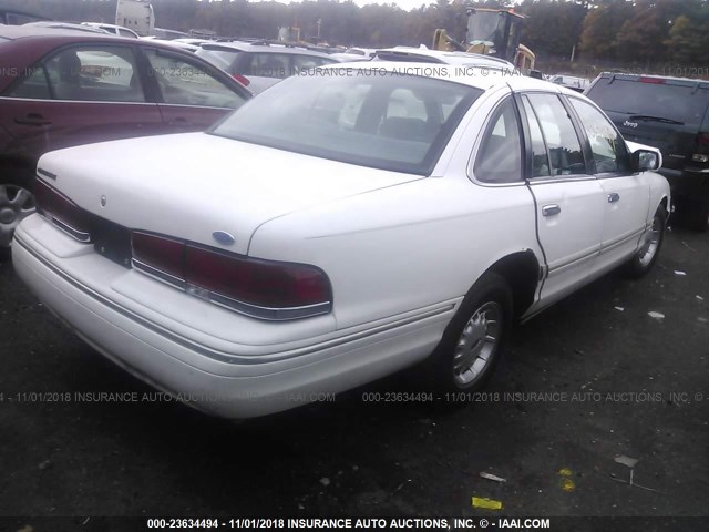 2FALP74W5VX233578 - 1997 FORD CROWN VICTORIA LX WHITE photo 4