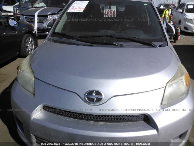 JTKKU10488J019903 - 2008 TOYOTA SCION XD SILVER photo 10