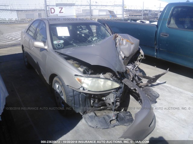 4T1BE30K36U142286 - 2006 TOYOTA CAMRY LE/XLE/SE GOLD photo 1