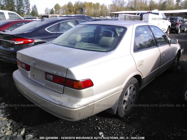 4T1BF22K2VU022899 - 1997 TOYOTA CAMRY CE/LE/XLE 金色 照片 4