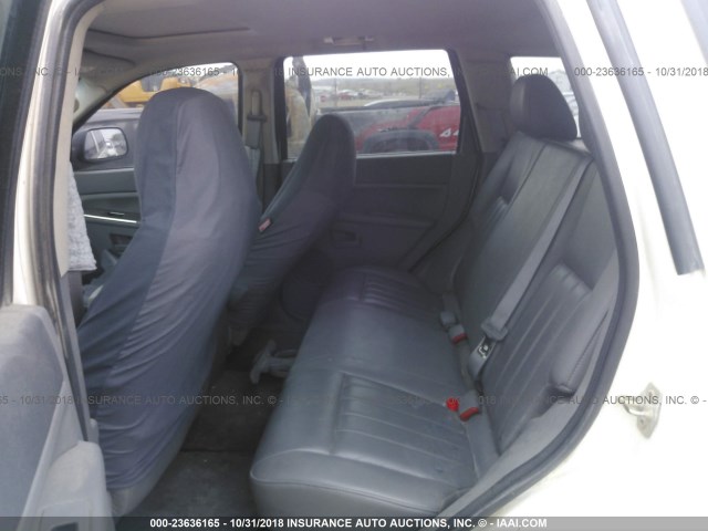 1J8HR48NX5C725393 - 2005 JEEP GRAND CHEROKEE LAREDO/COLUMBIA/FREEDOM 白色 照片 8