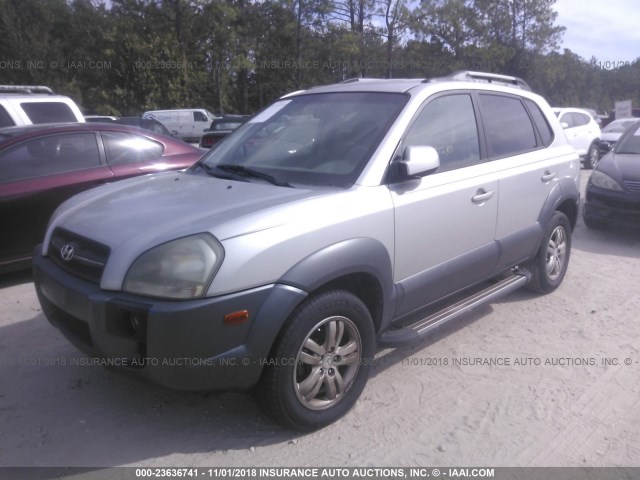 KM8JN12DX8U913523 - 2008 HYUNDAI TUCSON SE/LIMITED SILVER photo 2