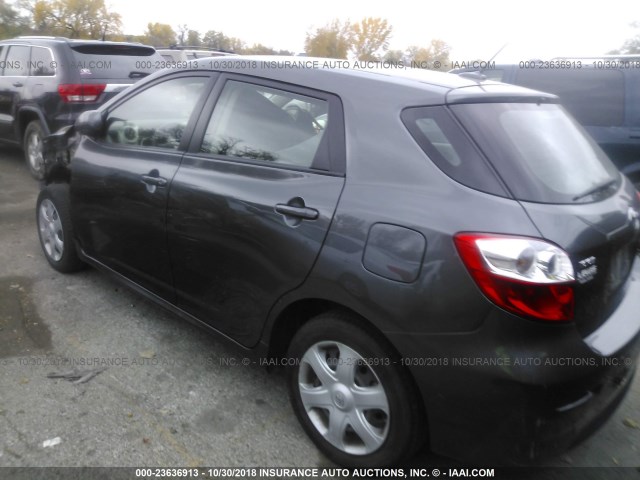 2T1KU40E79C015145 - 2009 TOYOTA COROLLA MATRIX  GRAY photo 3