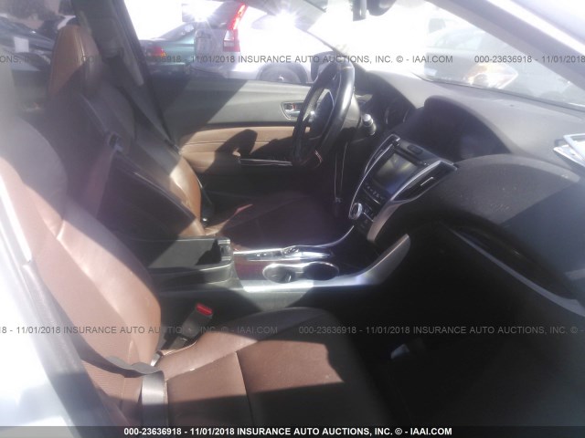 19UUB2F58FA006496 - 2015 ACURA TLX TECH თეთრი ფოტო 5