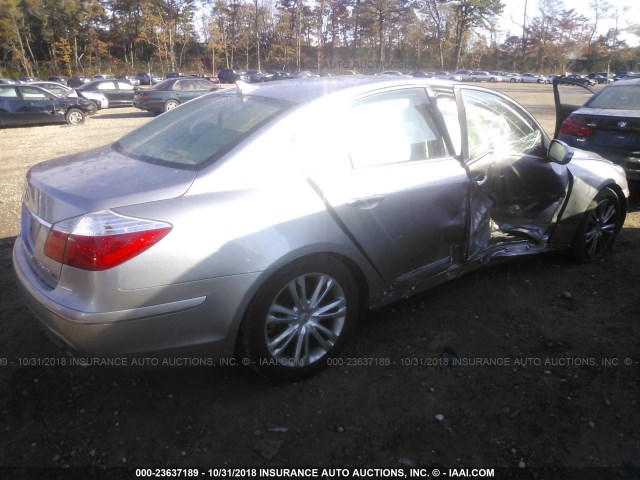 KMHGC46F19U051839 - 2009 HYUNDAI GENESIS 4.6L SILVER photo 4