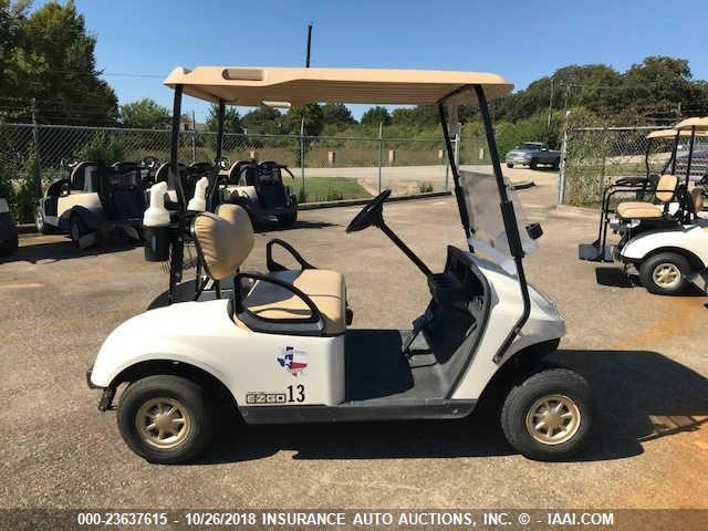 00000000003111904 - 2015 EZ-GO GOLF CART  WHITE photo 5