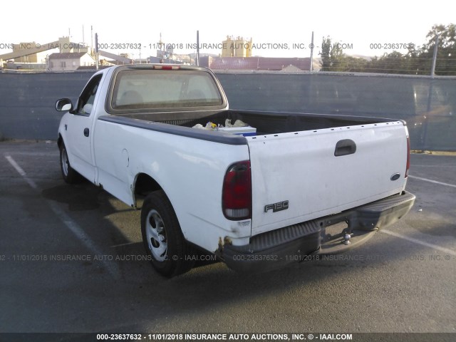 2FTRF17WX4CA04447 - 2004 FORD F-150 HERITAGE CLASSIC WHITE photo 3
