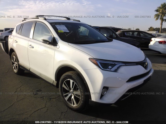 2T3WFREV0JW487117 - 2018 TOYOTA RAV4 ADVENTURE/XLE 白色 照片 1