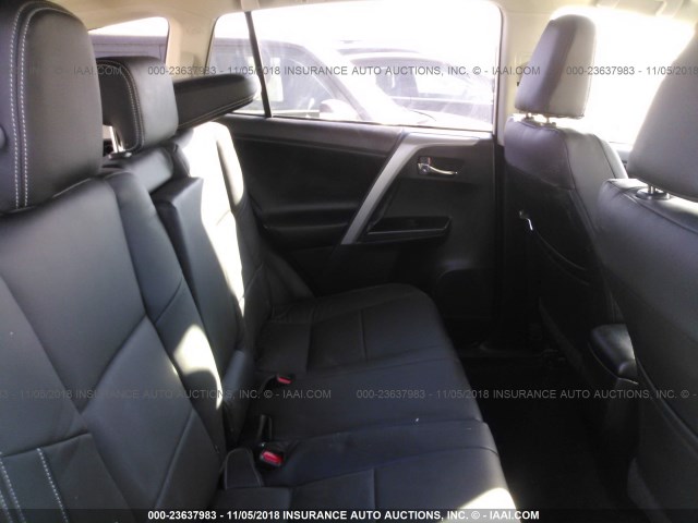 2T3WFREV0JW487117 - 2018 TOYOTA RAV4 ADVENTURE/XLE 白色 照片 8