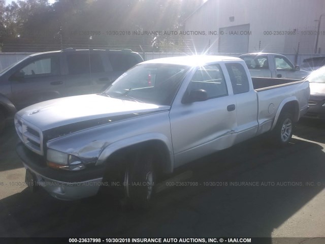 1D7HL32X33S183737 - 2003 DODGE DAKOTA SPORT SILVER photo 2