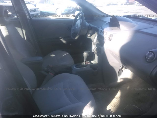 1G8AJ52F74Z205908 - 2004 SATURN ION LEVEL 2 GRAY photo 5