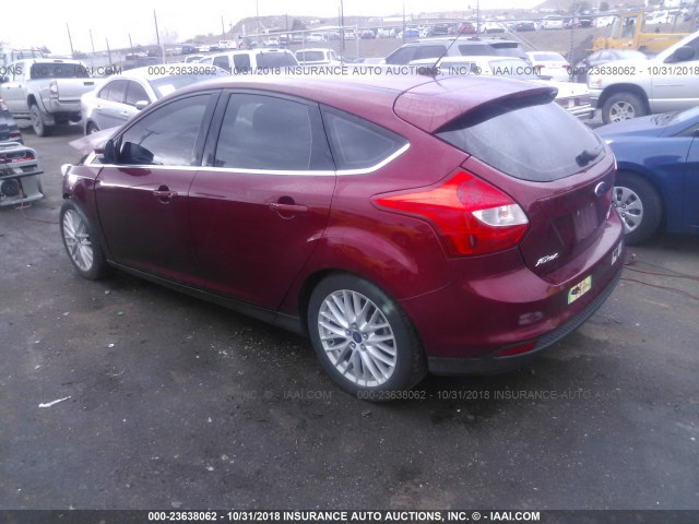 1FADP3N26EL423122 - 2014 FORD FOCUS TITANIUM RED photo 3