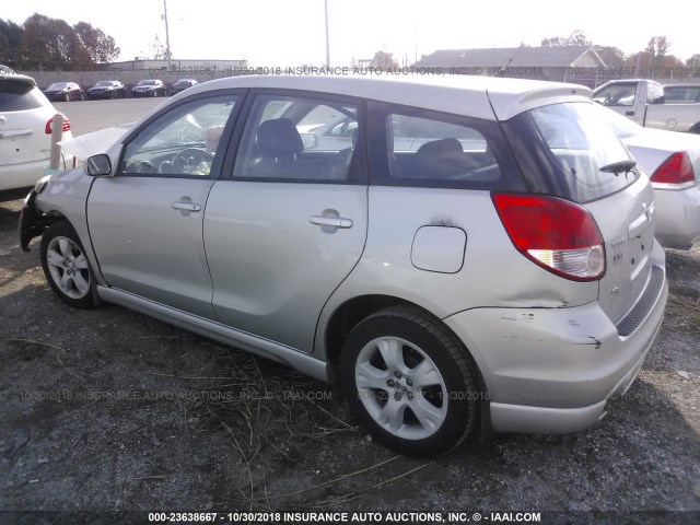 2T1KR32E63C053966 - 2003 TOYOTA COROLLA MATRIX XR SILVER photo 3
