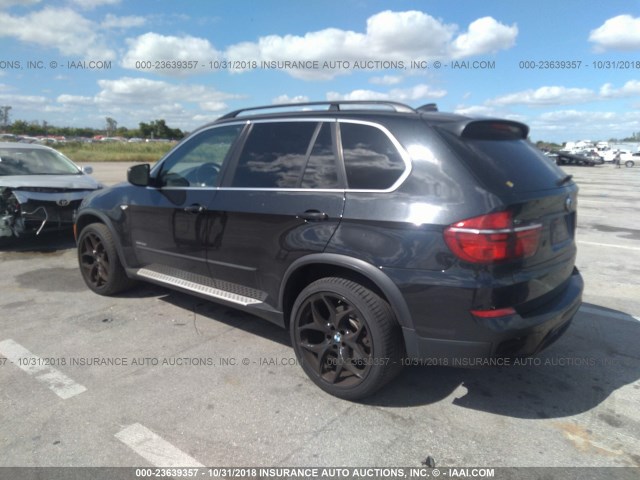 5UXZV8C50BL421506 - 2011 BMW X5 XDRIVE50I BLACK photo 3