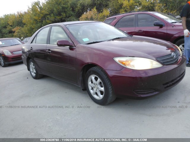 4T1BE32K32U027260 - 2002 TOYOTA CAMRY LE/XLE/SE MAROON photo 1
