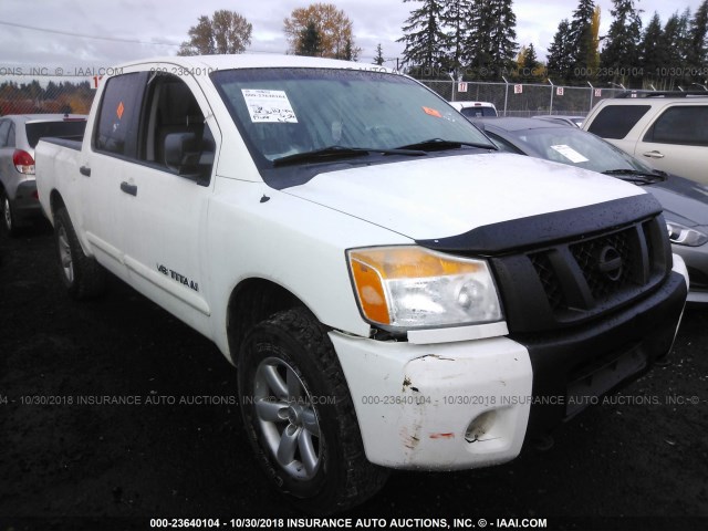 1N6AA0EJ7BN309809 - 2011 NISSAN TITAN S/SV/SL/PRO-4X WHITE photo 1