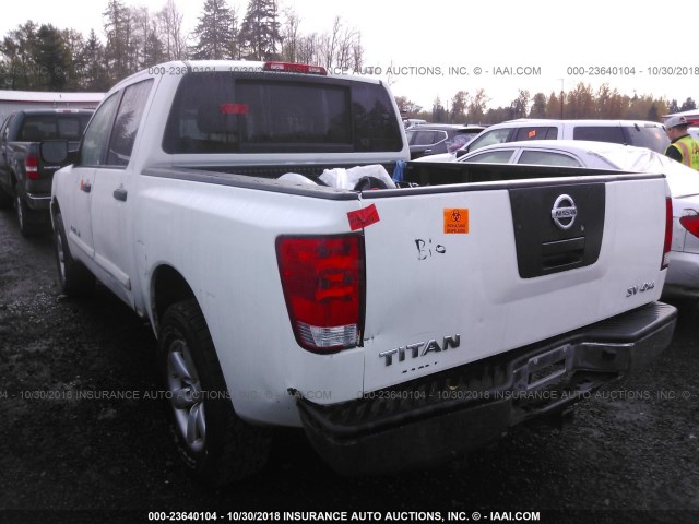 1N6AA0EJ7BN309809 - 2011 NISSAN TITAN S/SV/SL/PRO-4X WHITE photo 3