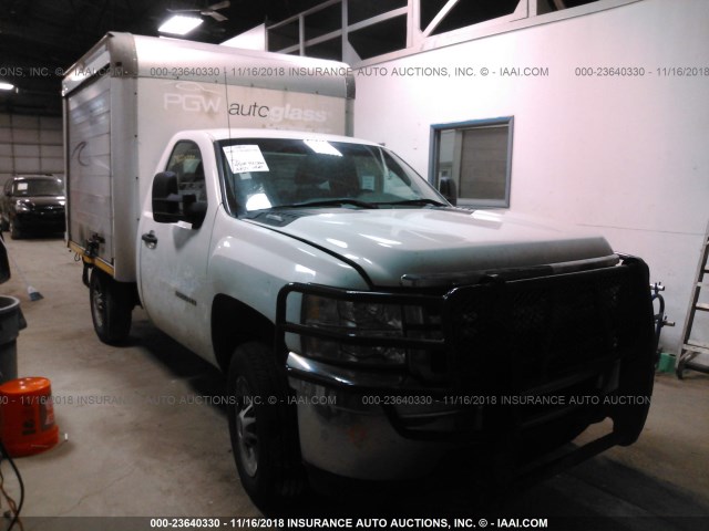 1GB0CVCG4CF215755 - 2012 CHEVROLET SILVERADO C2500 HEAVY DUTY WHITE photo 1