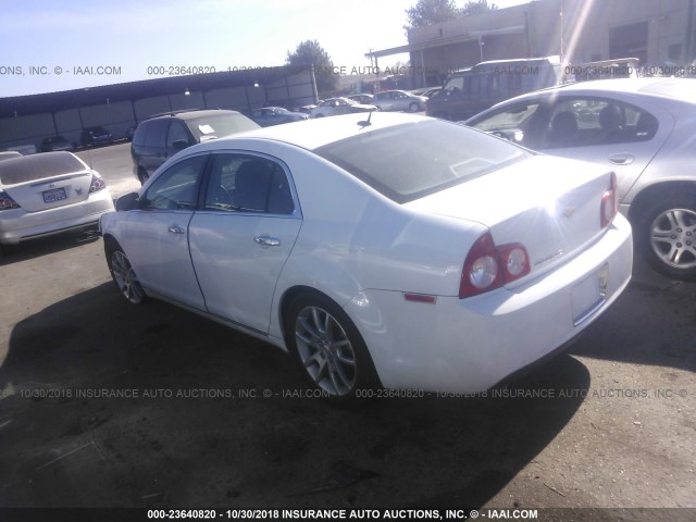 1G1ZE5E18BF362433 - 2011 CHEVROLET MALIBU LTZ 白色 照片 3