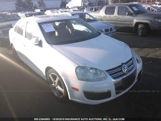 3VWRZ81KX8M104562 - 2008 VOLKSWAGEN JETTA SE/SEL WHITE photo 1