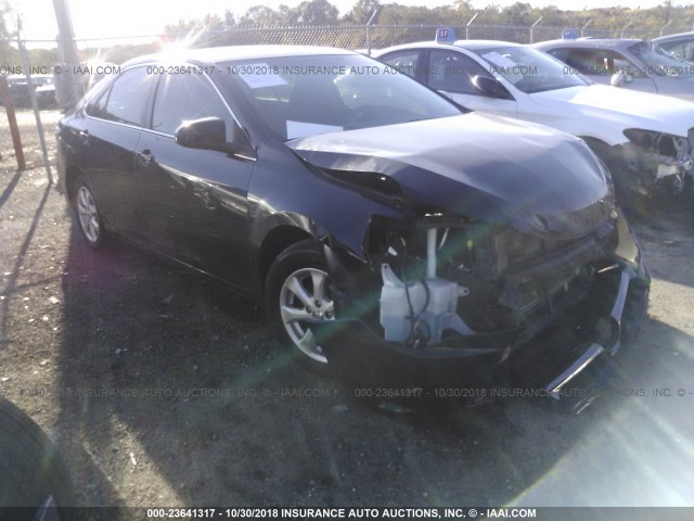 4T1BF1FK7HU329607 - 2017 TOYOTA CAMRY LE/XLE/SE/XSE 黑色 照片 1