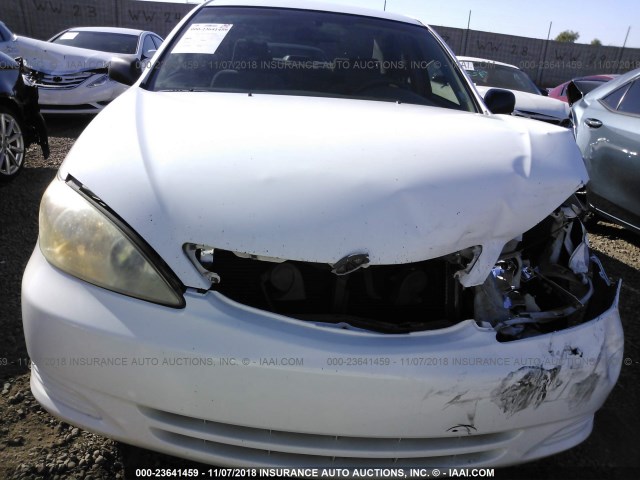 4T1BF32K32U007555 - 2002 TOYOTA CAMRY LE/XLE/SE WHITE photo 6